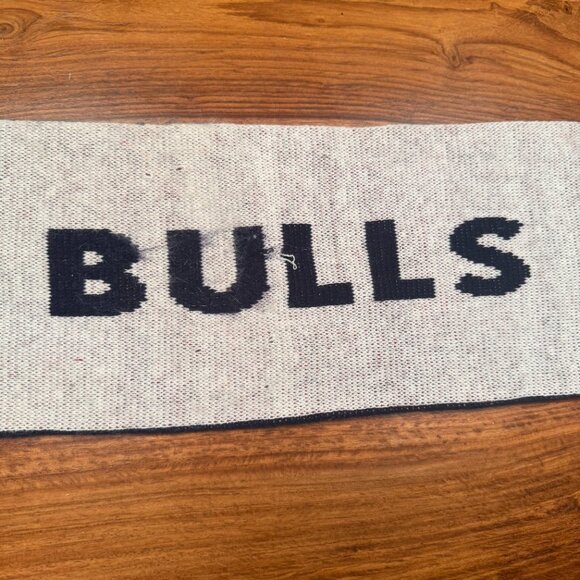 New York Red Bulls Fan Scarf – Bold Logo – MLS Supporter Gear – Fringed Ends - Picture 6 of 10